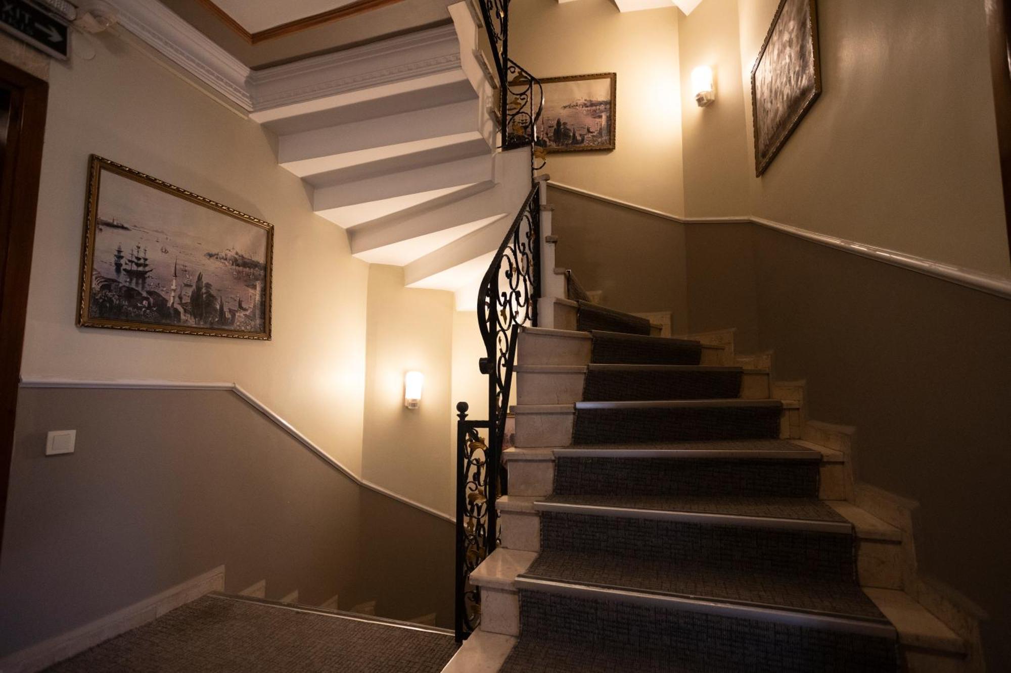 Tashkonak Studio Suites Provincia di Provincia di Istanbul Esterno foto