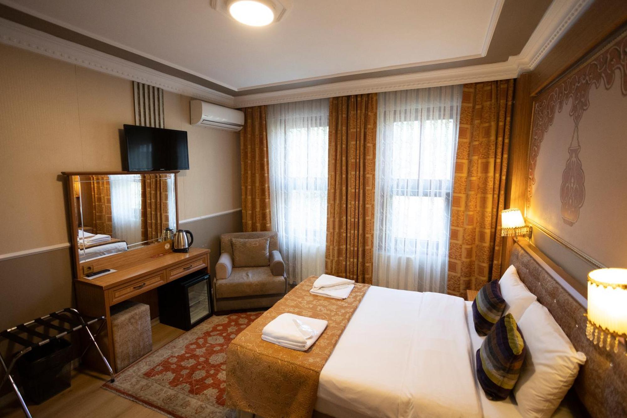 Tashkonak Studio Suites Provincia di Provincia di Istanbul Esterno foto